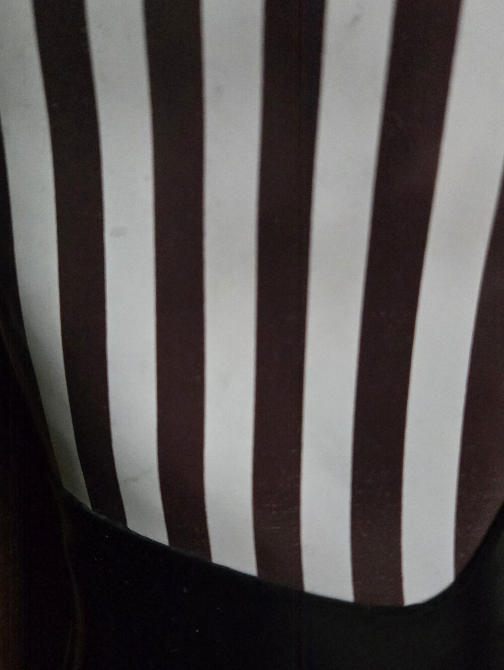 Henri Bendel striped rain boots sz 8. EUC. - Picture 8 of 11